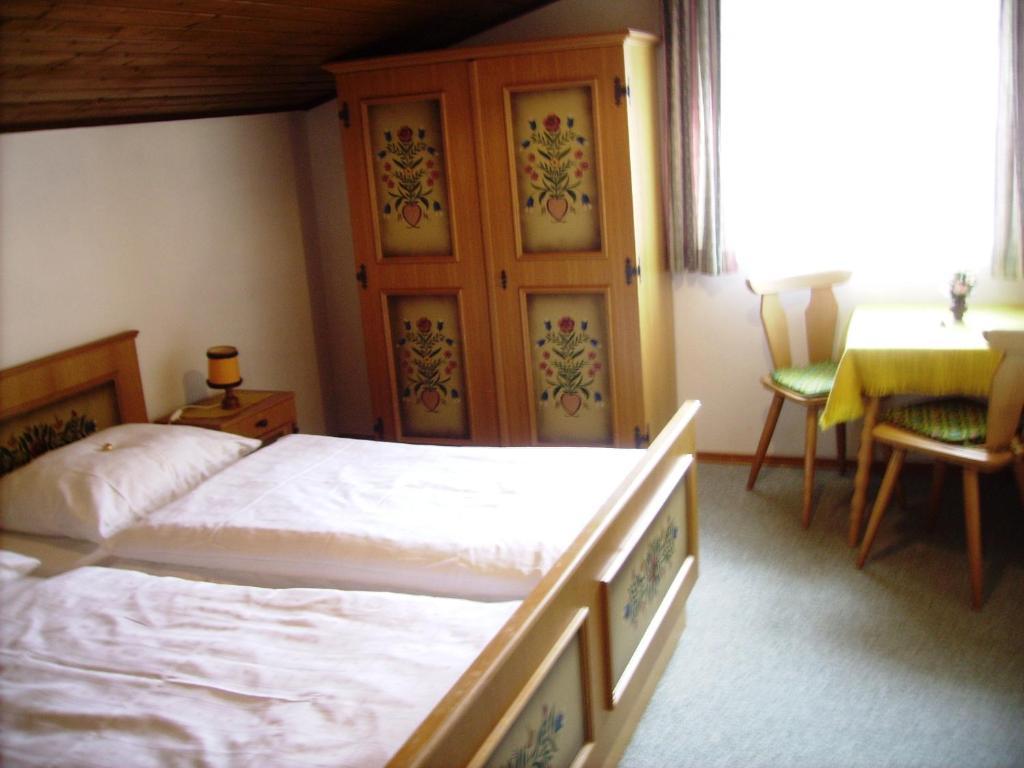芬斯特诺Privatzimmer Eva Leitgeb住宿加早餐旅馆 外观 照片