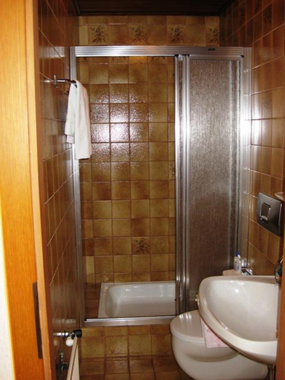 芬斯特诺Privatzimmer Eva Leitgeb住宿加早餐旅馆 外观 照片